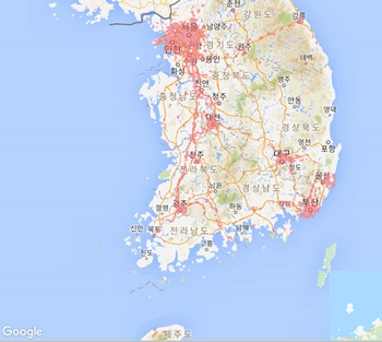 통신사가 공개 중인 5G 커버리지 지도. 붉은 색이 수신가능지역이지만 여전히 불통되기 일쑤라는 지적이다. [사진=KT]