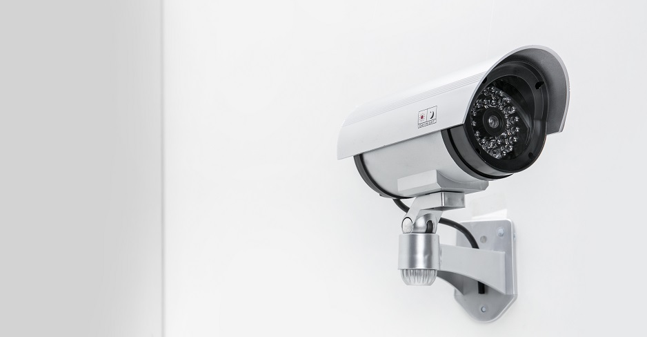장기요양기관에 대한 CCTV 의무 설치가 6월 22일부터 시행된다. [사진=클립아트코리아]